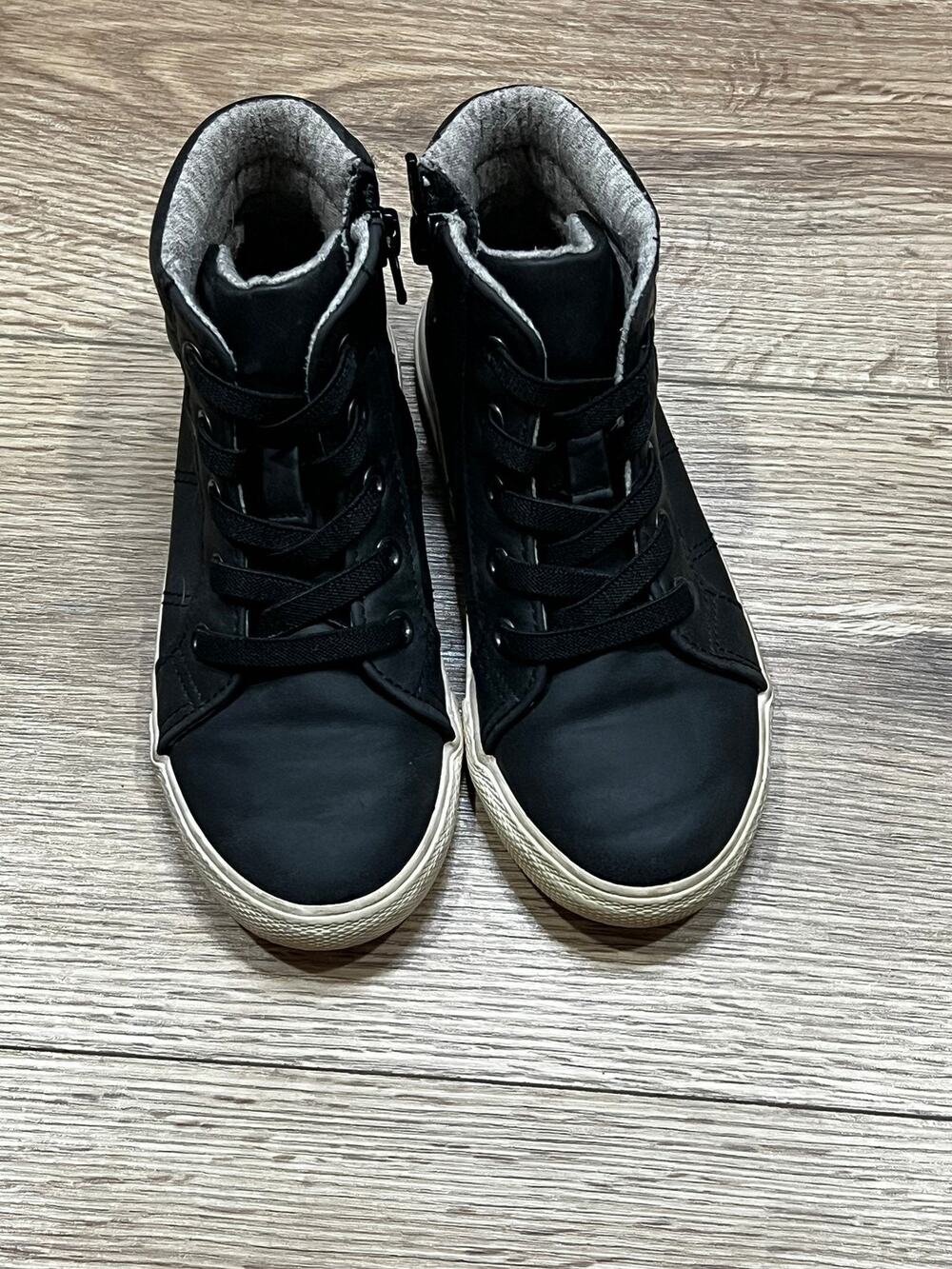 Cat & Jack Kids High Top Sneakers Size 10 Black Zipper Lace Up High Top (A00)